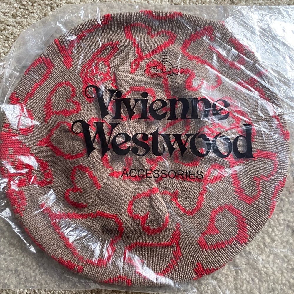 Vivienne Westwood knitted beret red and brown heart design
